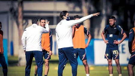 Video | Santiago Solari deslumbra a todos con sus habilidades en el entrenamiento del Club América