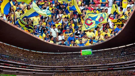 Estadio Azteca y afición del América