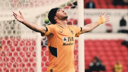 Video | Raúl Jiménez vuelve a meter gol en partido amistoso contra el Stoke City