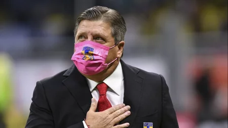 Miguel Herrera pide que se pague el error del sonido del Estadio Azteca al omitir su nombre en el América vs Tigres